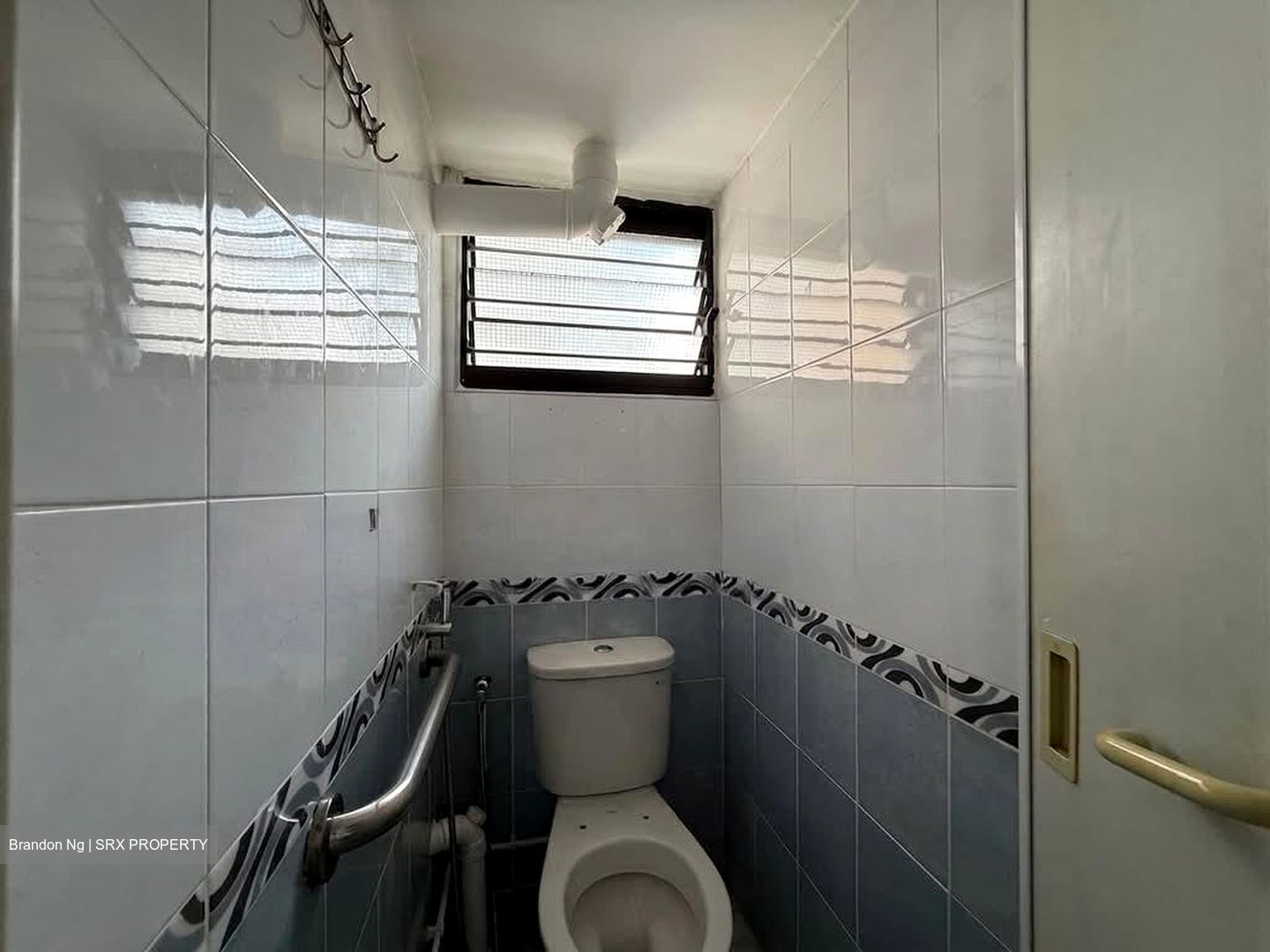 Blk 4 Bedok South Avenue 1 (Bedok), HDB 3 Rooms #563497401